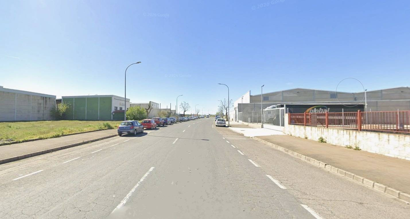 Venta nave industrial en Torralba de Calatrava (Ciudad Real)