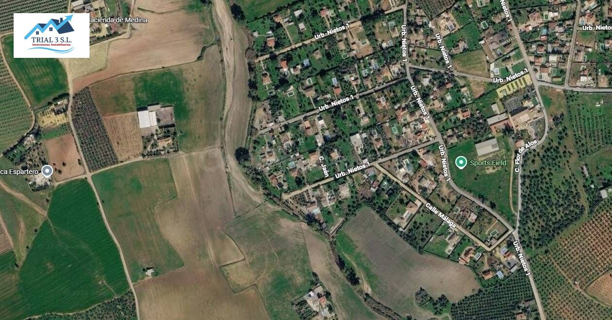 Venta de Casa en Carmona - foto 3
