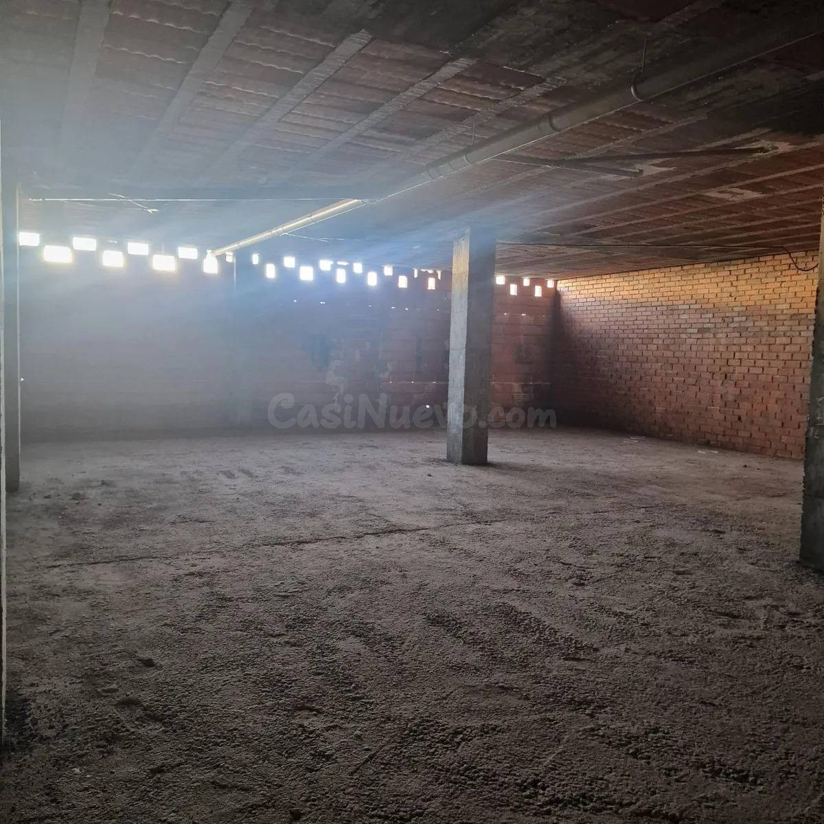 Venta local comercial en Badajoz - foto 2