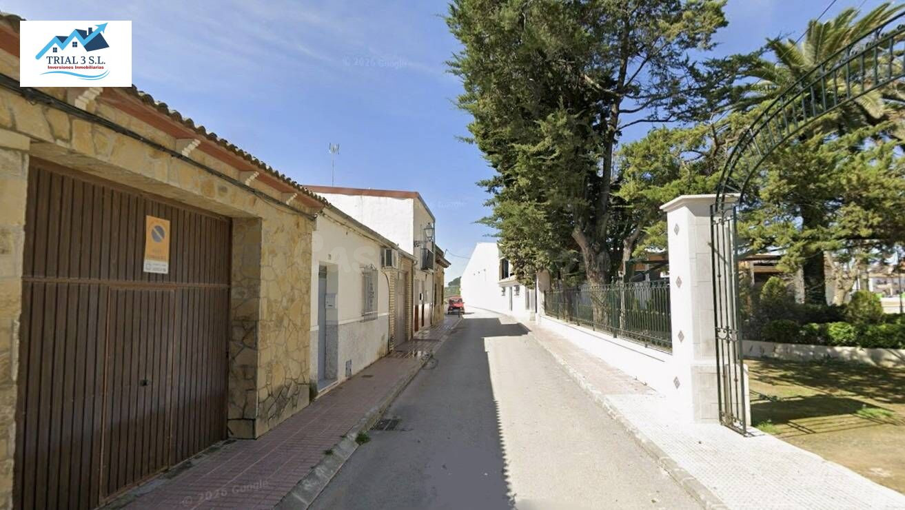 Venta nave-almacén en Benamejí (Córdoba)