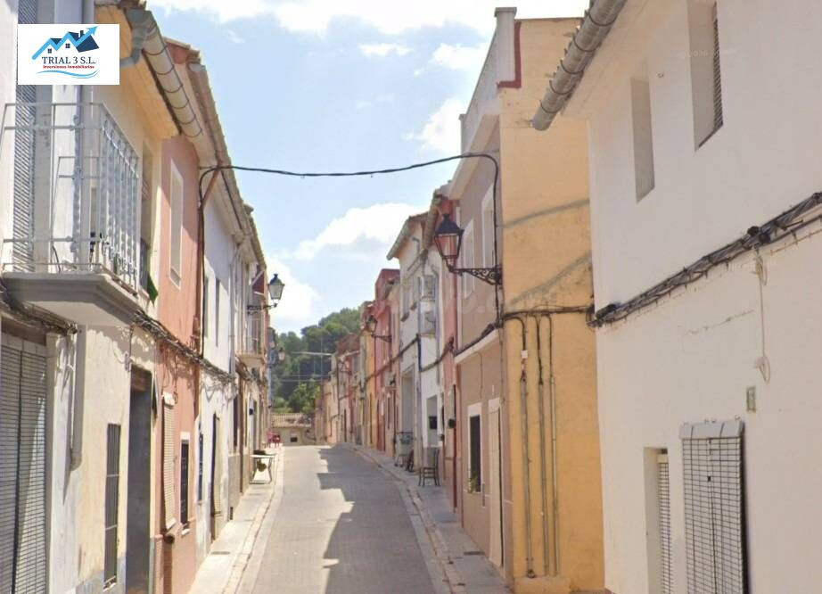 Venta de casa en Carcaixent (Valencia) - foto 2