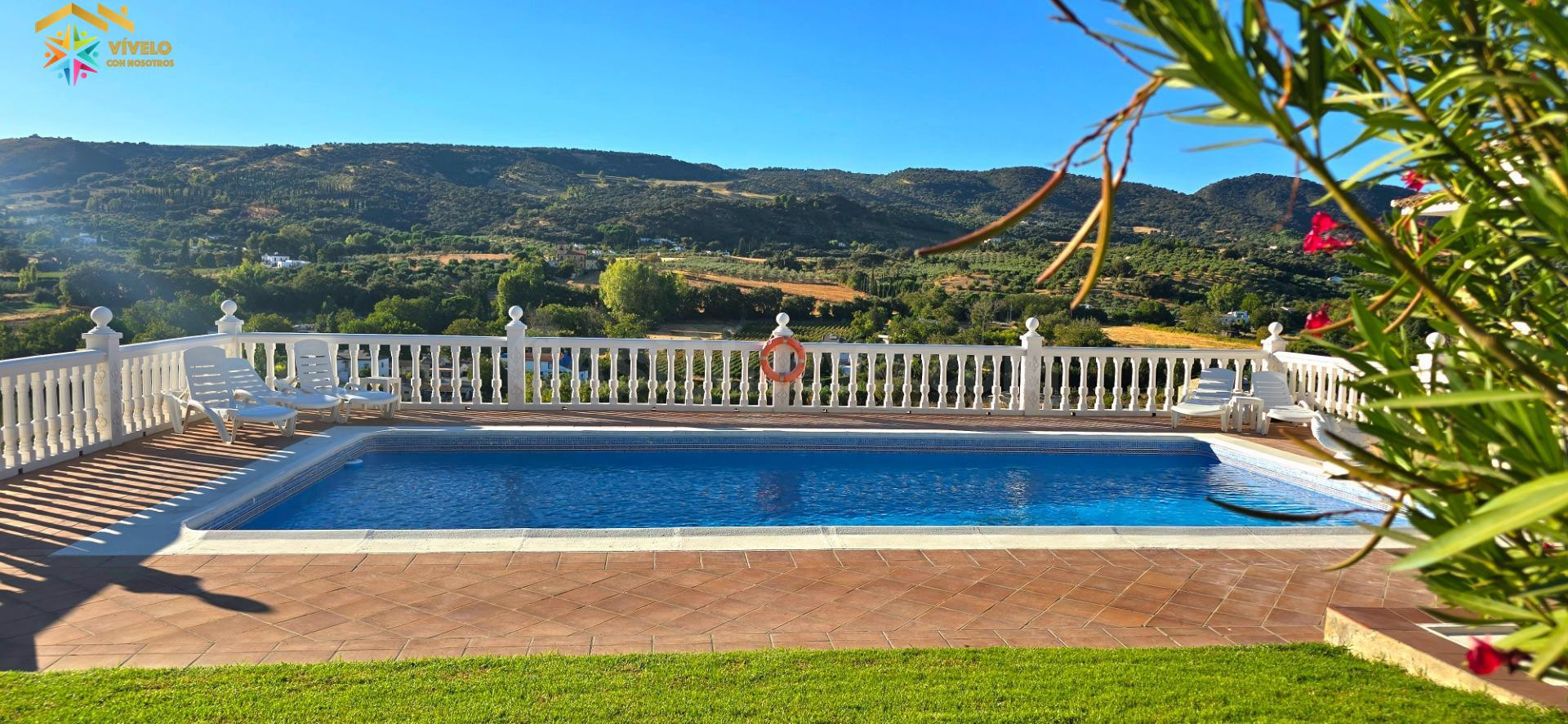 Casa de campo con piscina, privacidad y espectaculares vista - foto 2