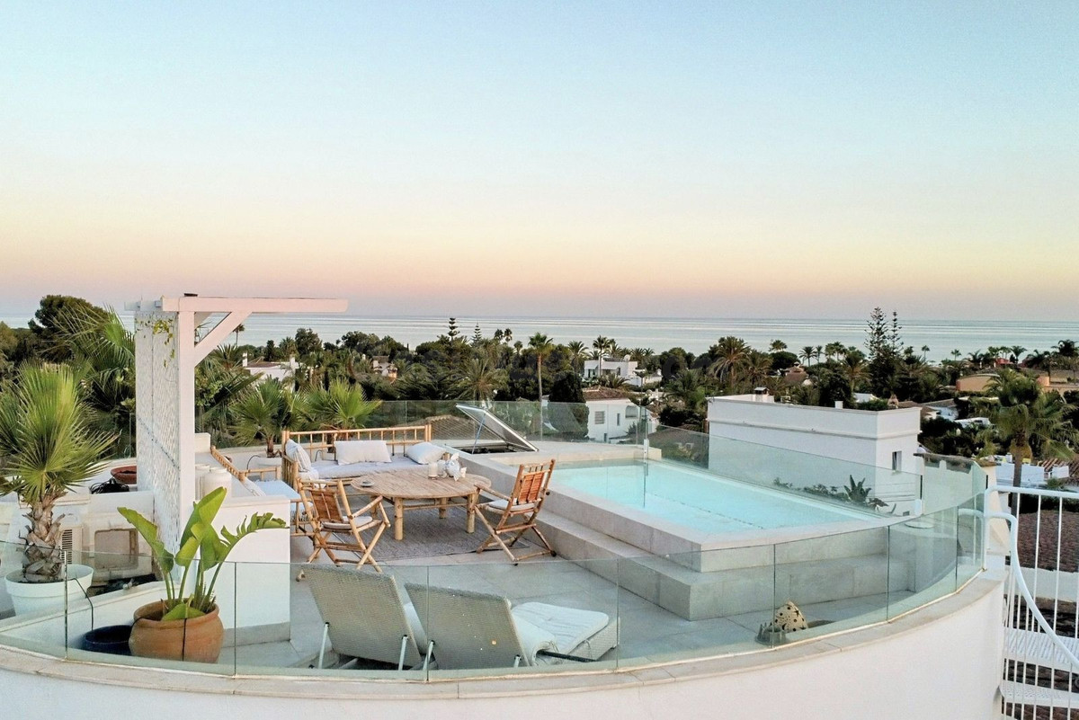 Chalet 3 habitaciones 309m² en venta - Marbella