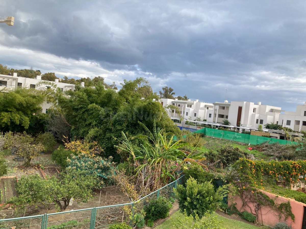 Suelo urbanizable en Casares para desarrollo residencial