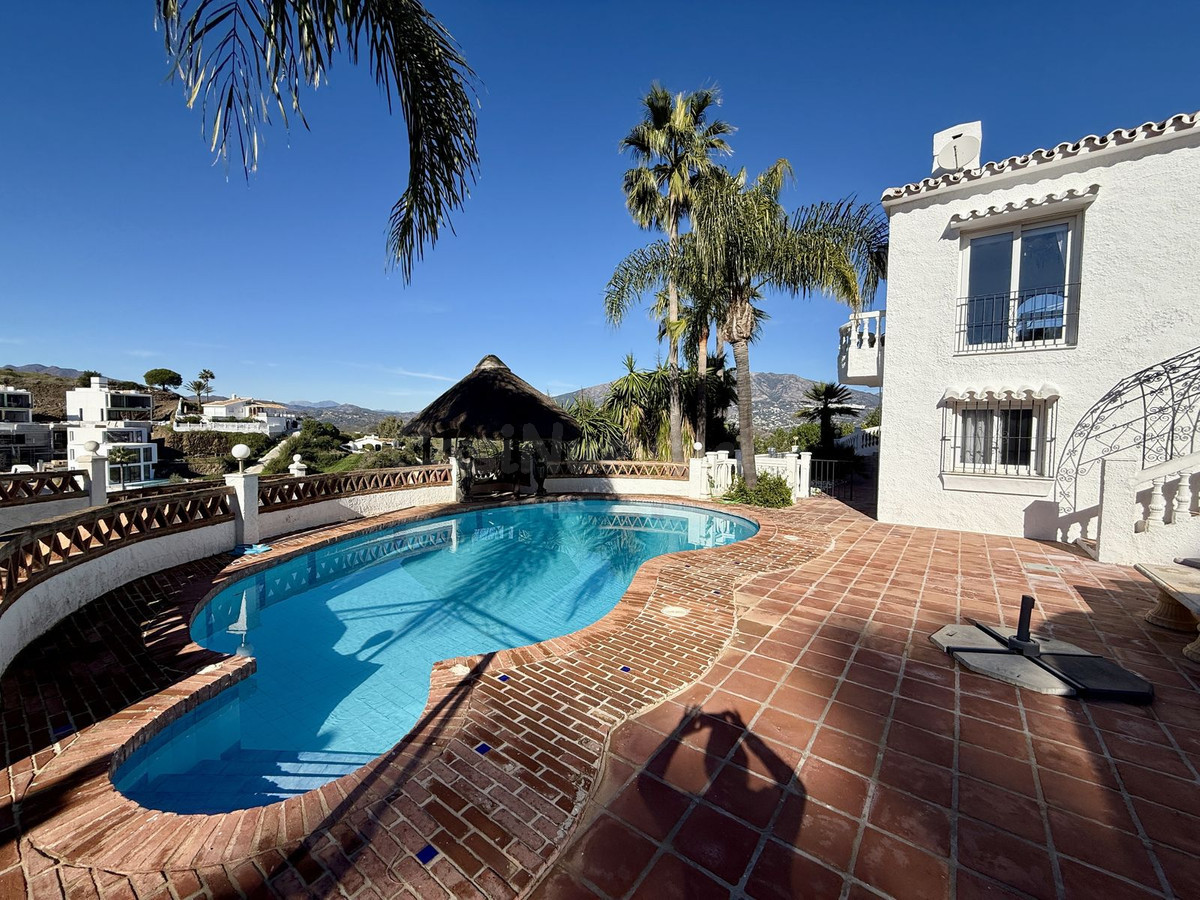Chalet 4 habitaciones 241m² en venta - Riviera del sol