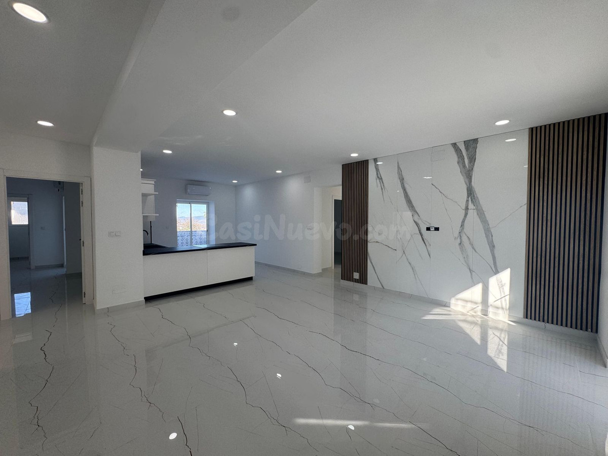 Ático 3 habitaciones 216m² en venta - Puerto Sol-Los Almendros-El Tomillar