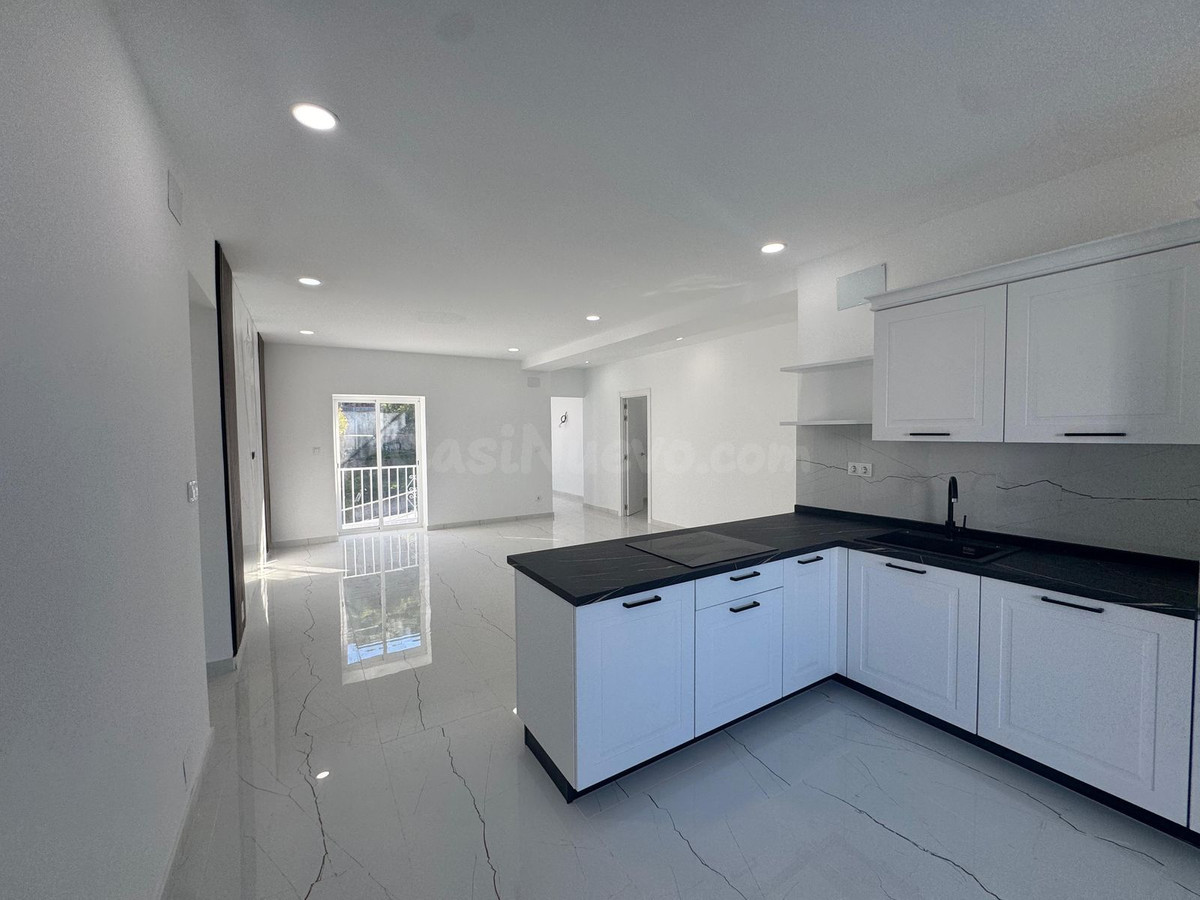 Ático 3 habitaciones 216m² en venta - Puerto Sol-Los Almendr - foto 4