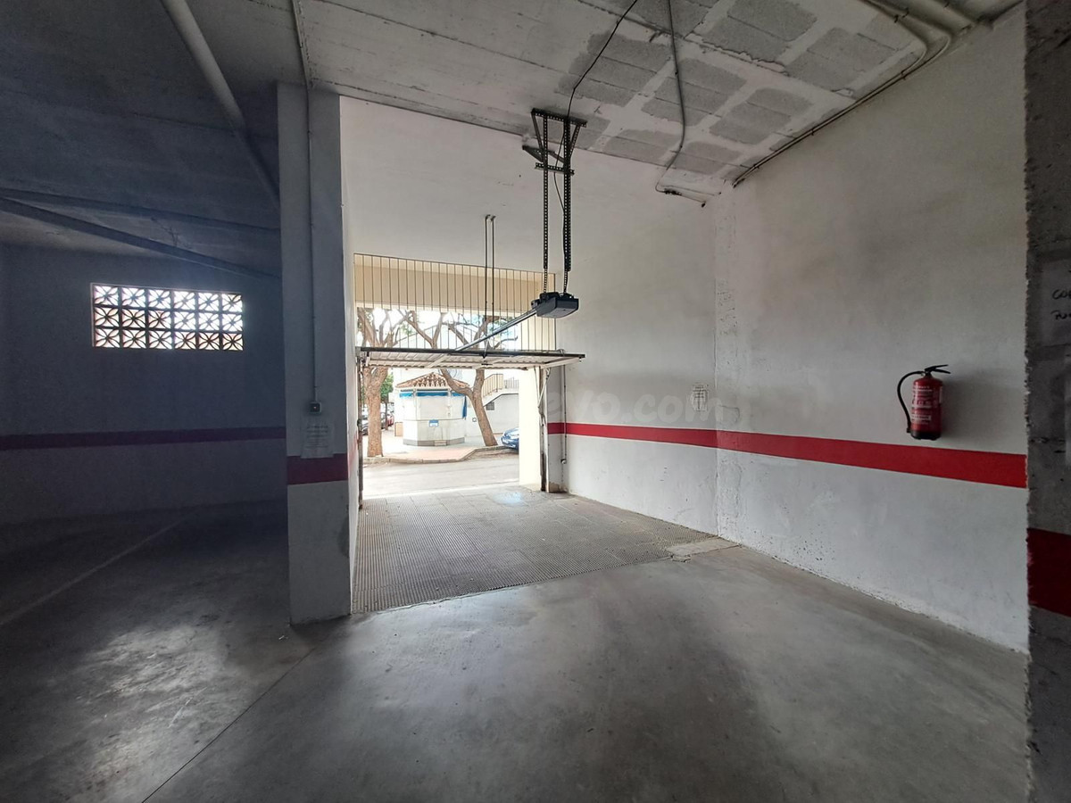 Garaje 32m² en venta - Centro