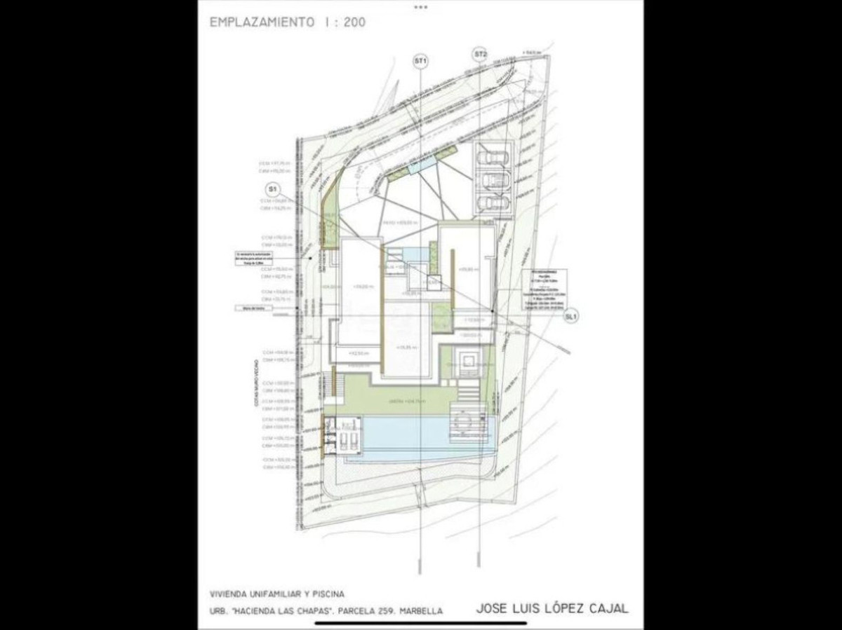 Parcela 690m² en venta - Marbella