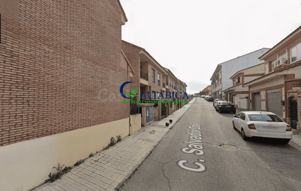 Casa-Chalet en Venta en Ventas De Retamosa, Las Toledo - foto 2