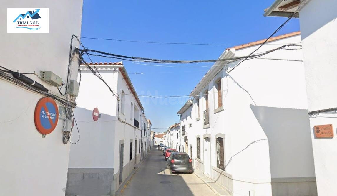 Venta de Casa Adosada en Dos Torres (Córdoba)