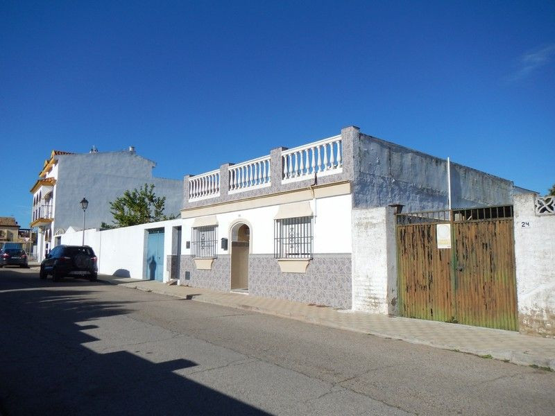 Venta casa en Villanueva del Ariscal (Sevilla)