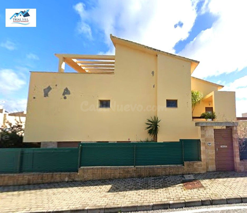 Venta casa en Guillena (Sevilla)