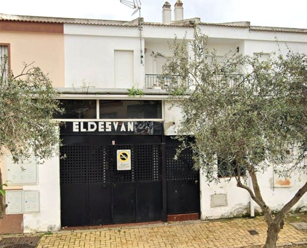 Venta casa en Huevar del Aljarafe (Sevilla)