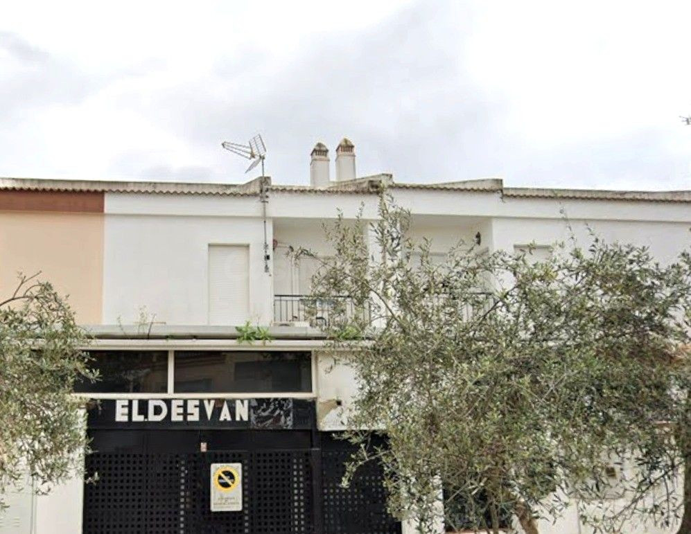 Venta casa en Huevar del Aljarafe (Sevilla) - foto 2