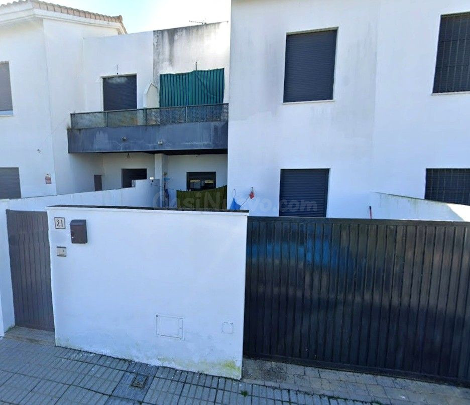 Venta casa en Carrión de los Cespedes (Sevilla)