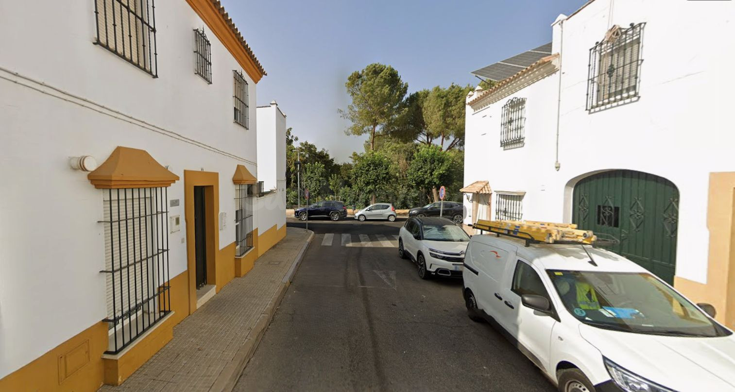 Venta casa en Alcalá de Guadaira (Sevilla)