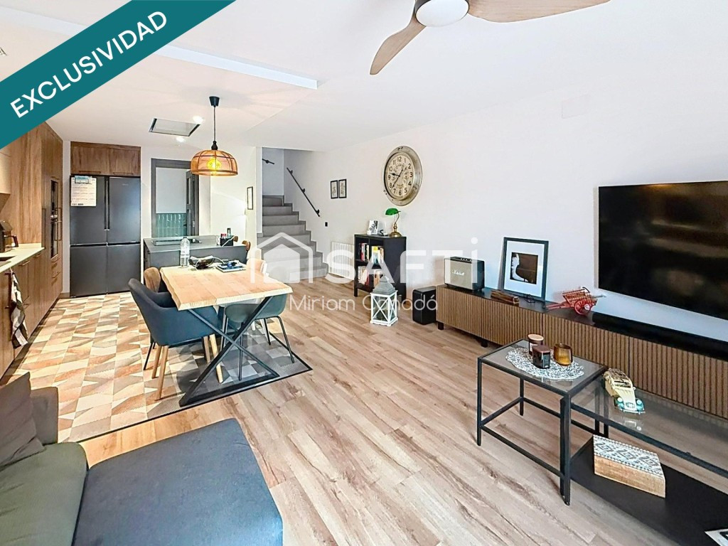 Casa de pueblo reformada con alma y estilo - foto 5