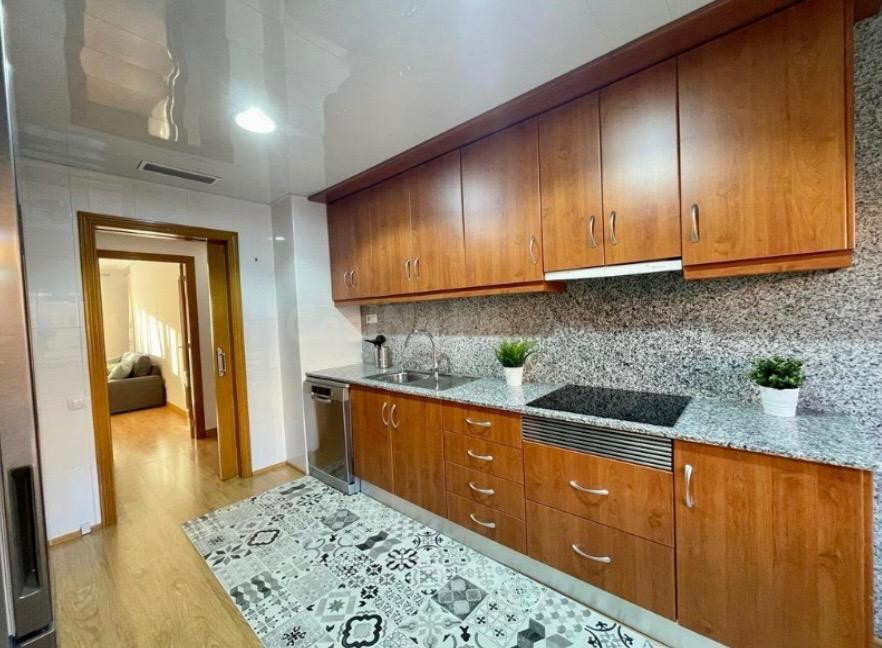 Apartamento 3 habitaciones 110m² en alquiler - Universidad - - foto 5