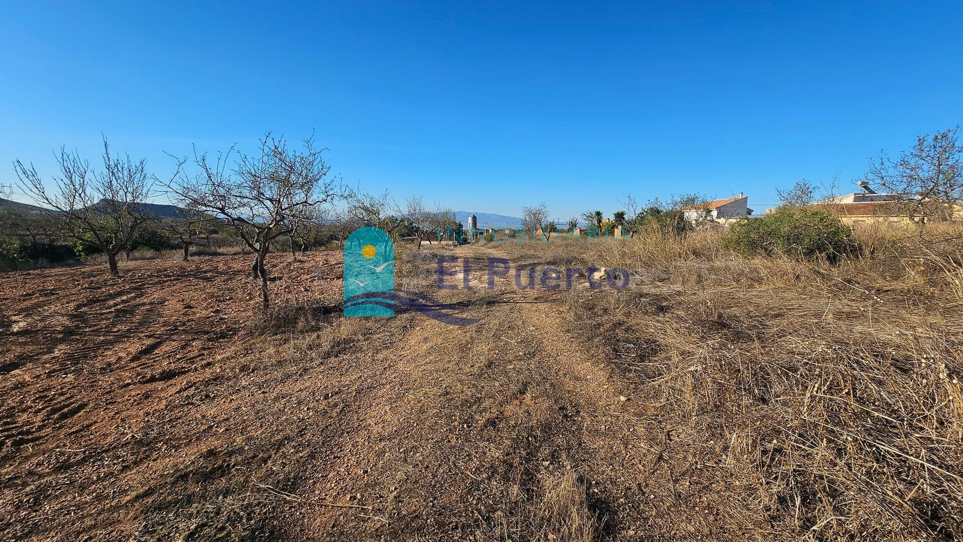 GRAN TERRENO JUNTO A LOS ALTOS DE LAS PALAS – REF. 2112