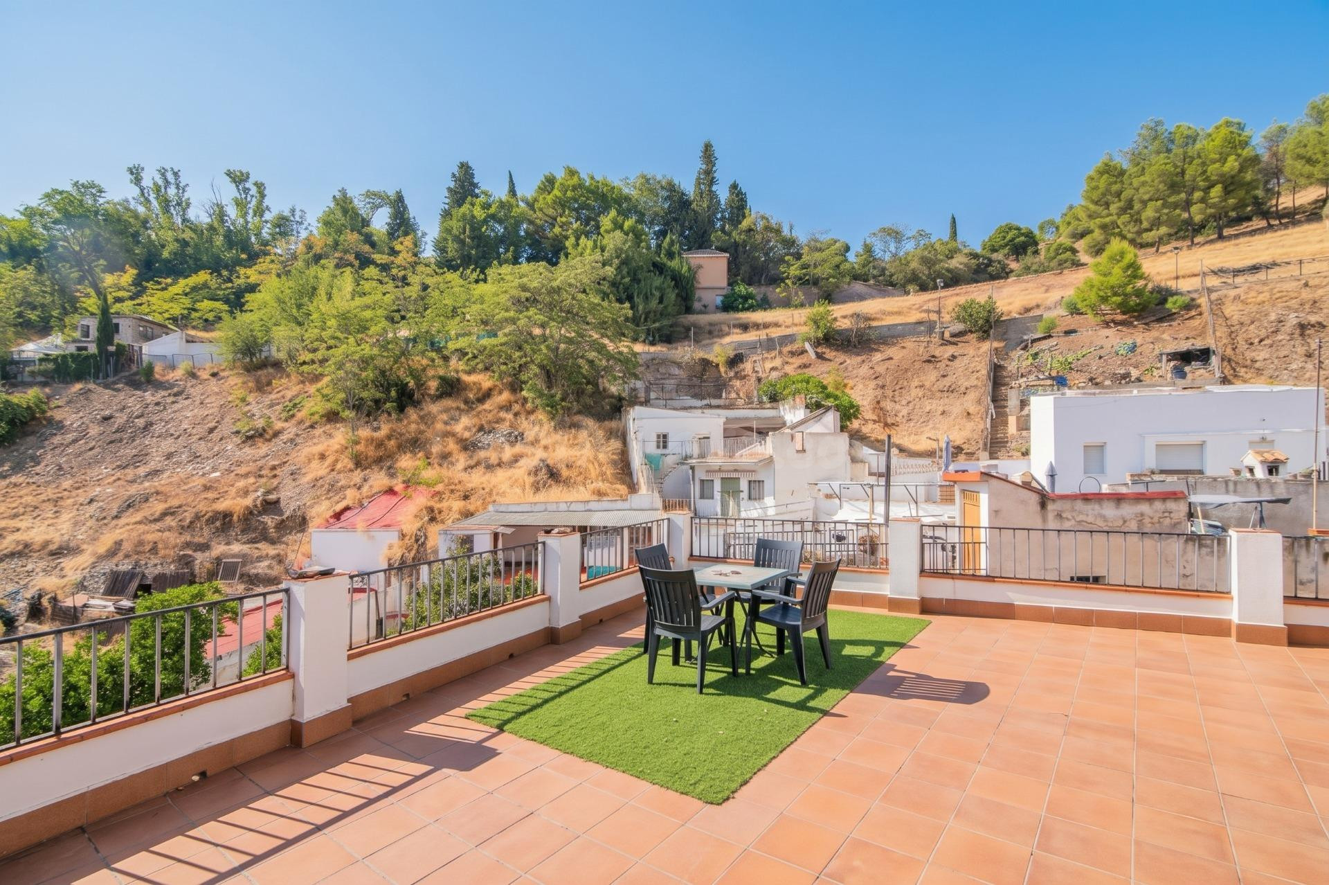 Quiero vivir en un chalet pareado super "CUQUI" en Granada ✨ LLÁMA YA!!