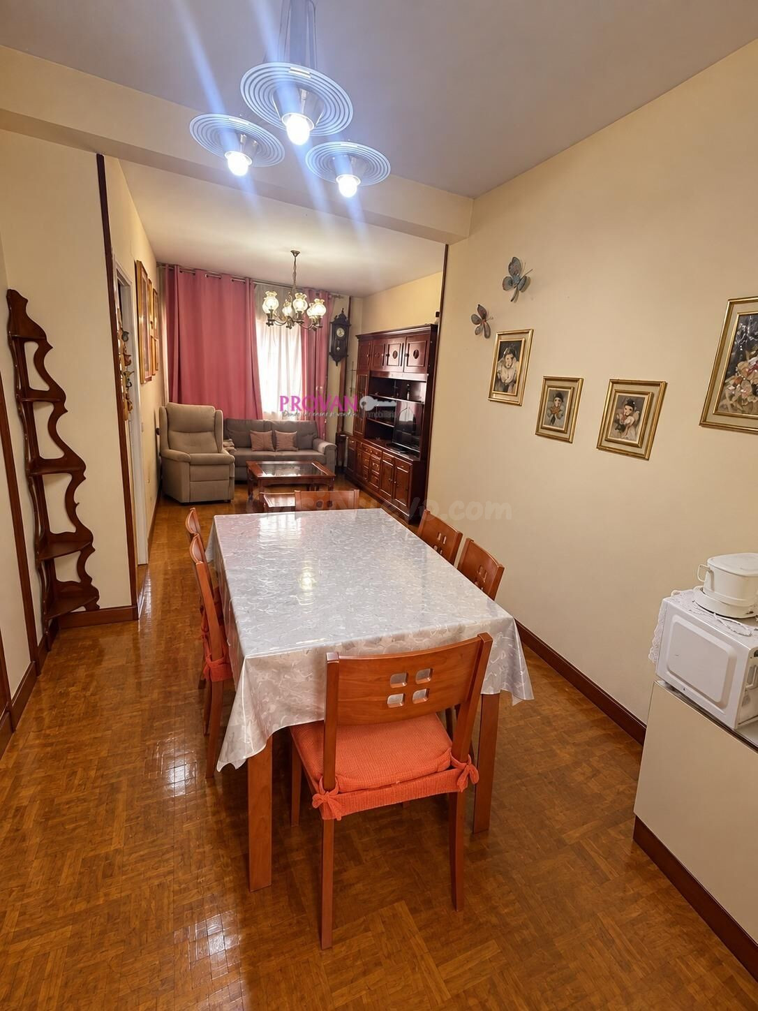 EN VENTA ZONA VALDEZARZA CON 3 DORITORIOS Y TERRAZA!!