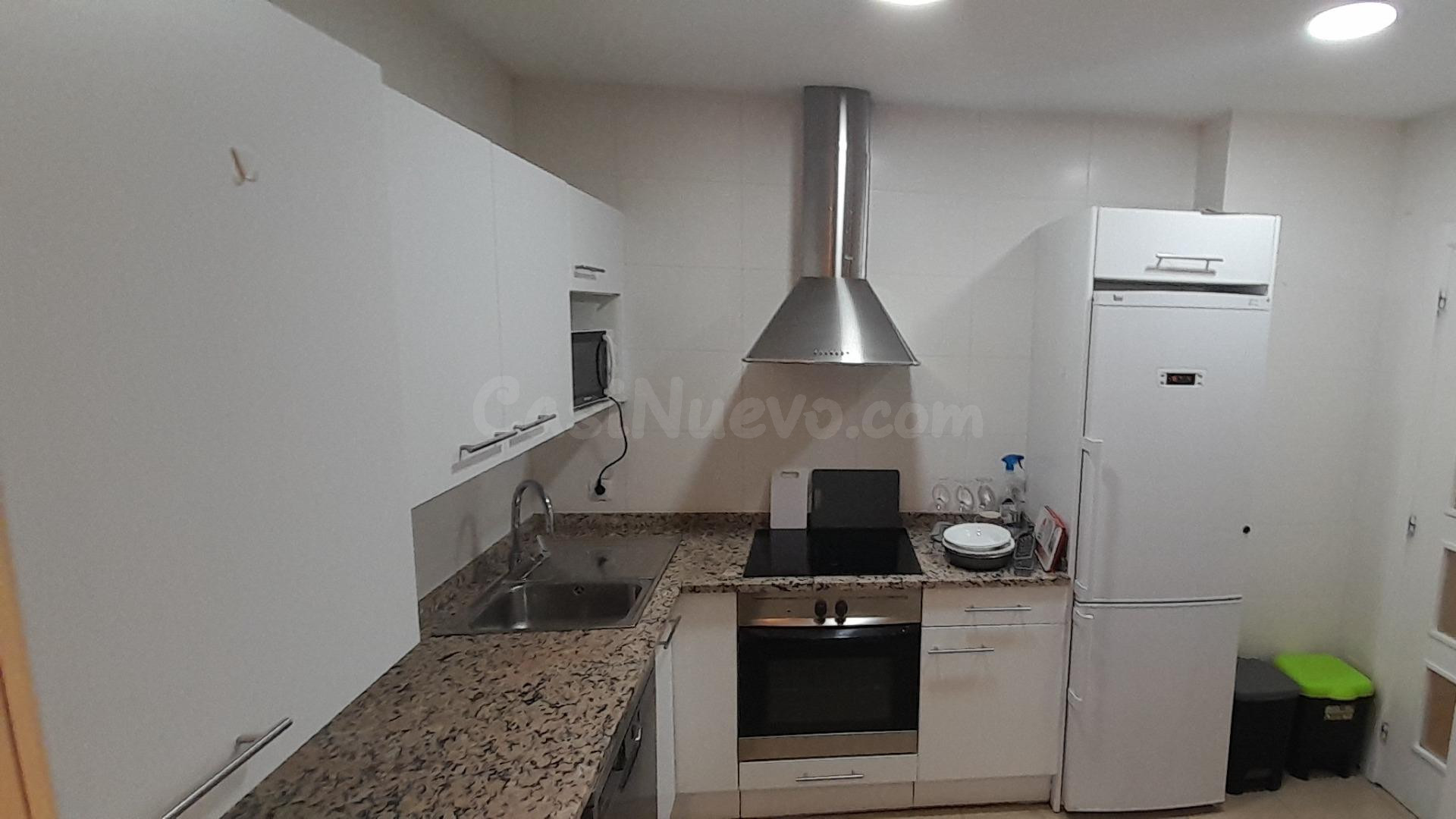 Se alquila apartamento en Casco Antiguo - foto 5