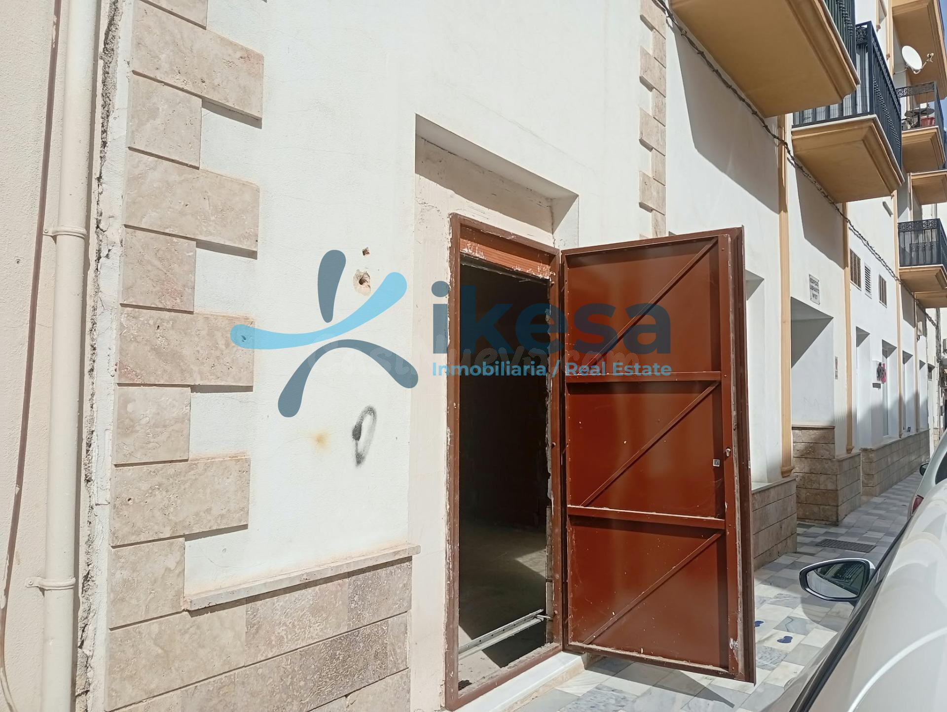 Oportunidad de Inversión: Local Comercial en Olula del Río p - foto 2