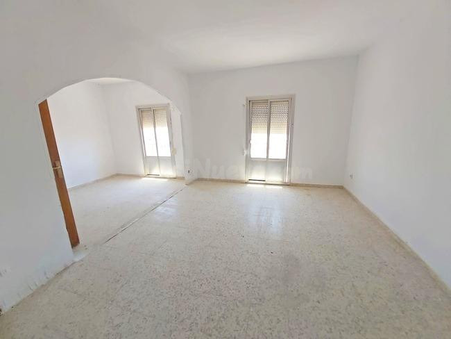 Venta de Vivienda en La Carolina, Jaén. - foto 2
