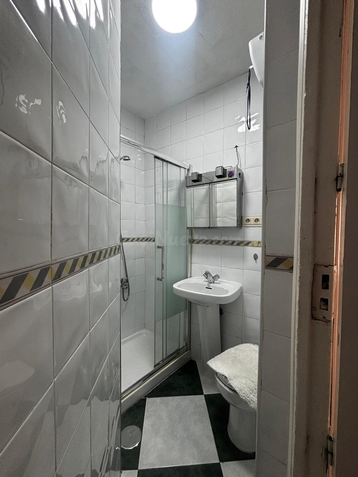 Piso 2 habitaciones 70m² en alquiler - Centro - foto 3