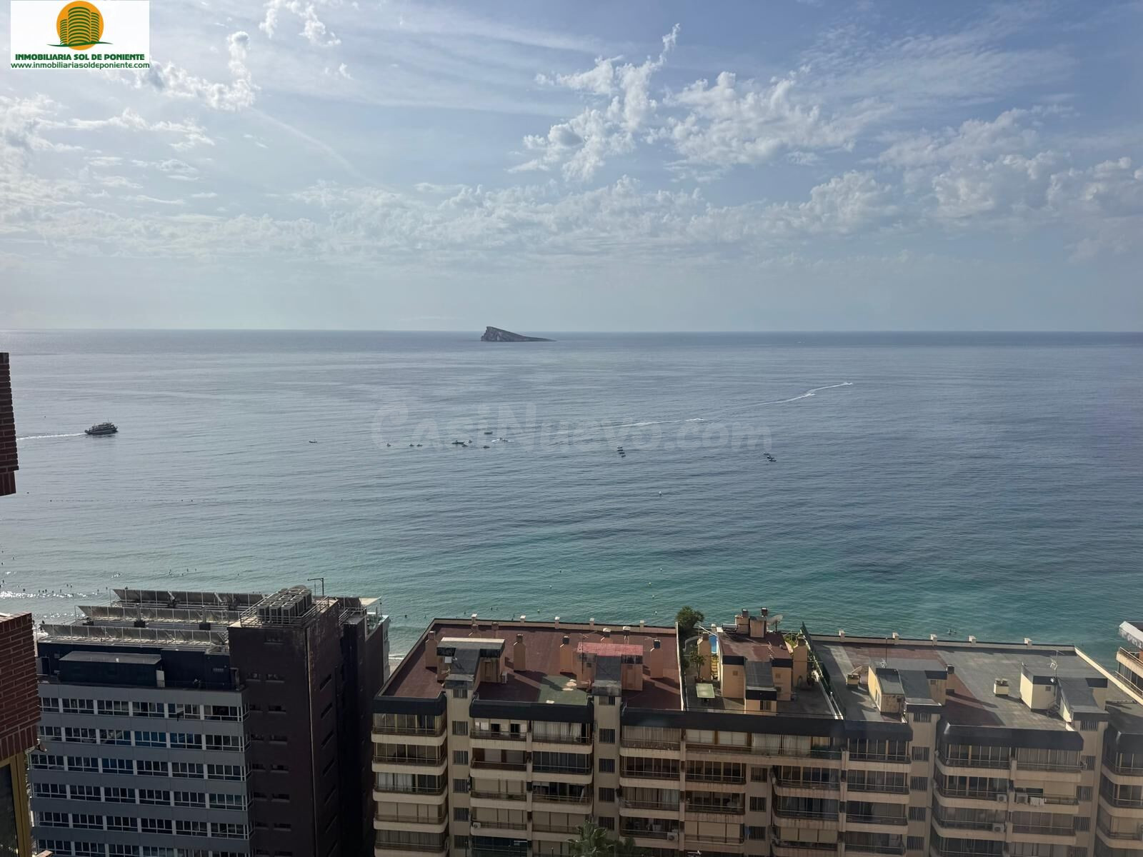 Segunda linea de playa poniente en Benidorm ! 3 habitaciones 2 baños garaje y trastero