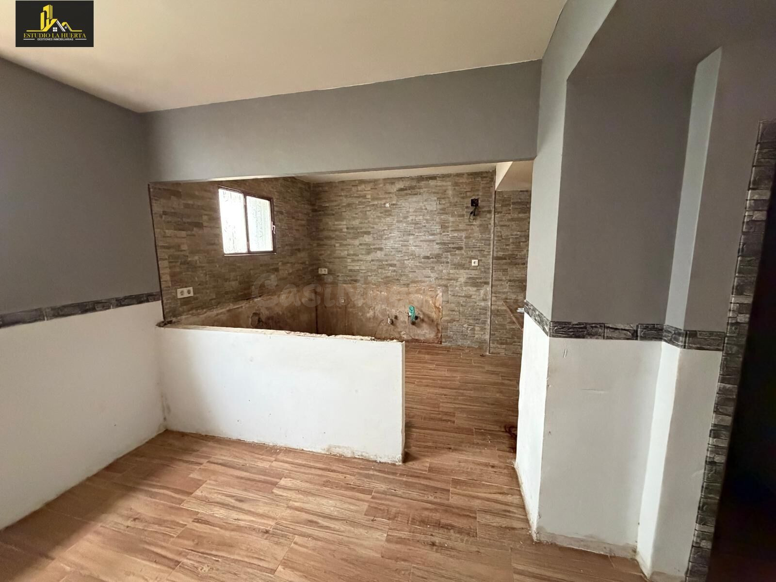 NUEVA CASA EN HIJUELA DE LAS COLES 4 DORMITORIOS