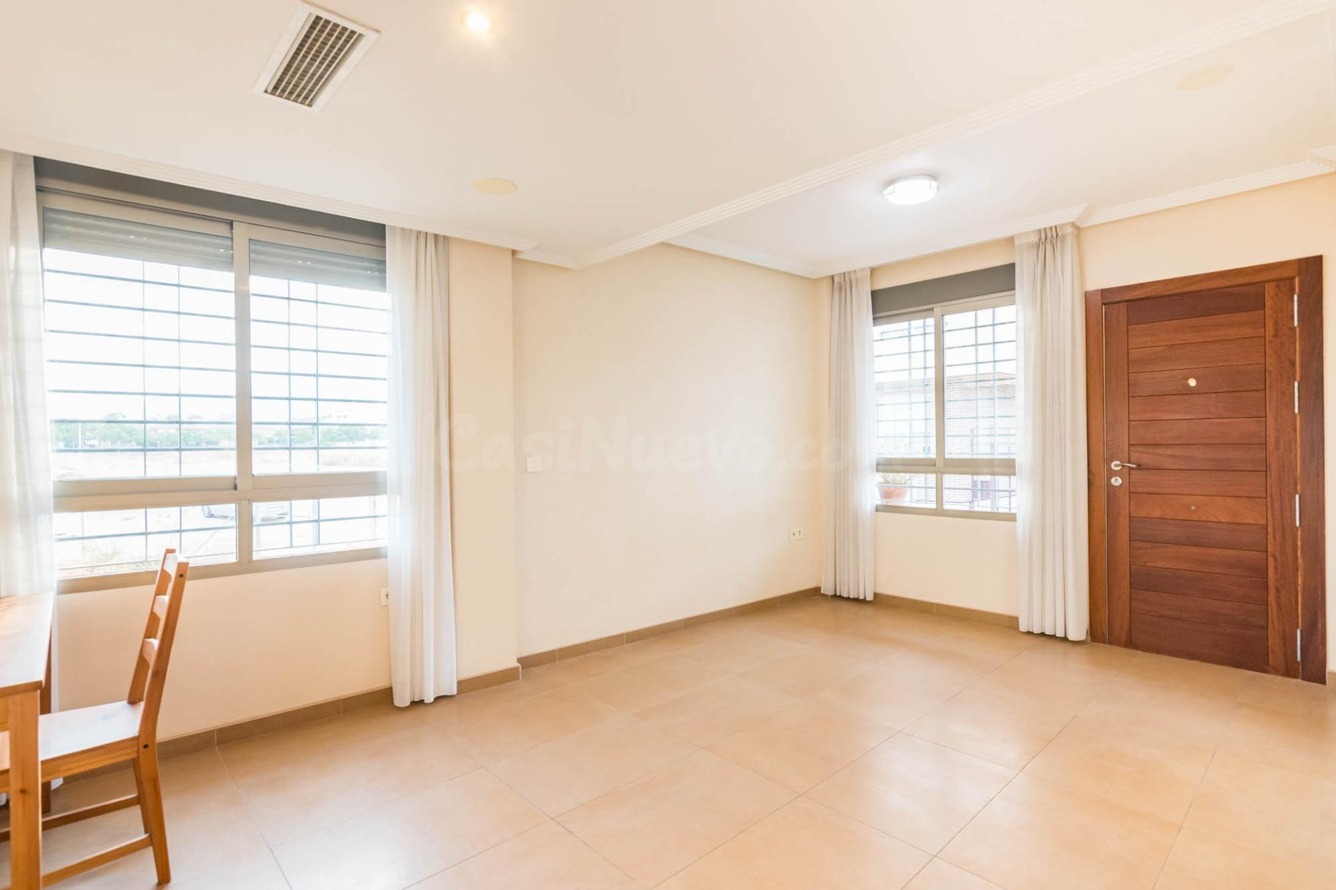 DÚPLEX 4 DORMITORIOS CON PLACAS SOLARES + VISTAS A LA MONTAÑ - foto 3