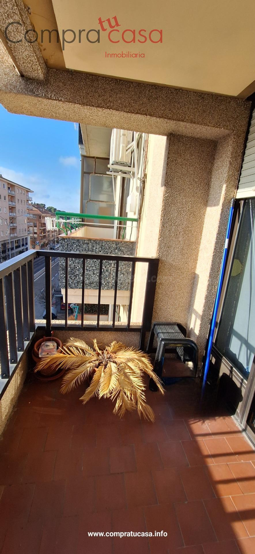 ALQUILER.-.CENTRICO.-.TERRAZA.-.GARAJE OPCIONAL - foto 5