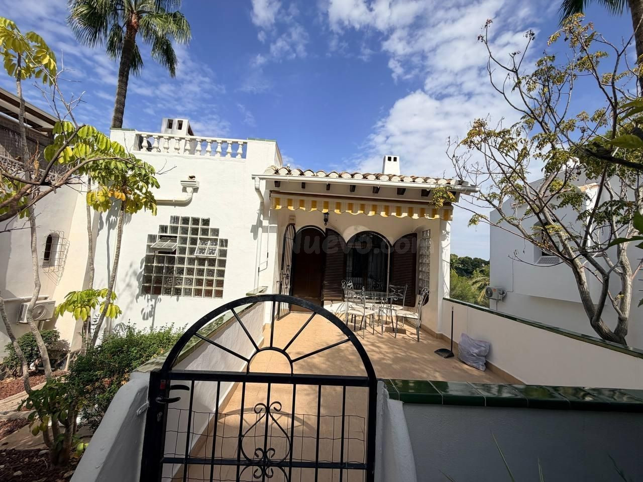 Casa 3 habitaciones 147m² en venta - Villamartín-Las Filipinas