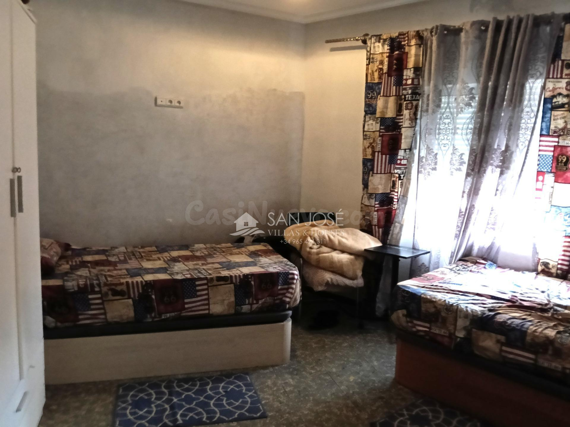 SE VENDE CASA EN BUEN ESTADO EN ASPE - foto 4