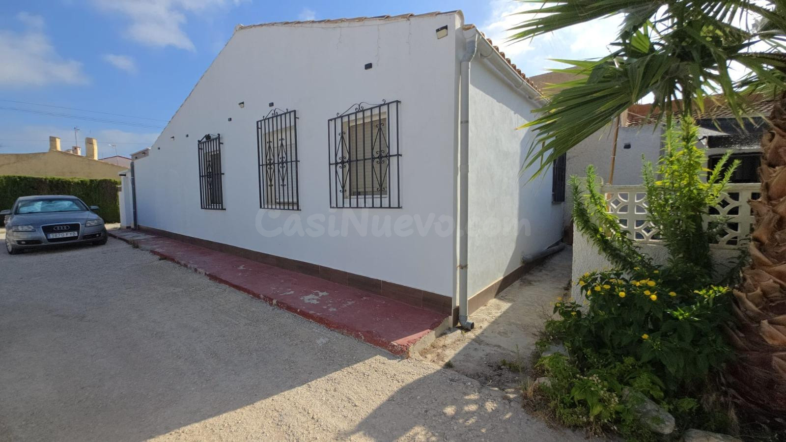 GRAN BUNGALOW EN TORREVIEJA: 3 HAB, 2 BAÑOS