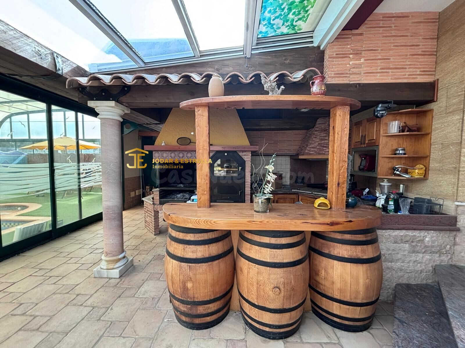 Estupendo chalet con varias construcciones en la zona Los Ro - foto 5
