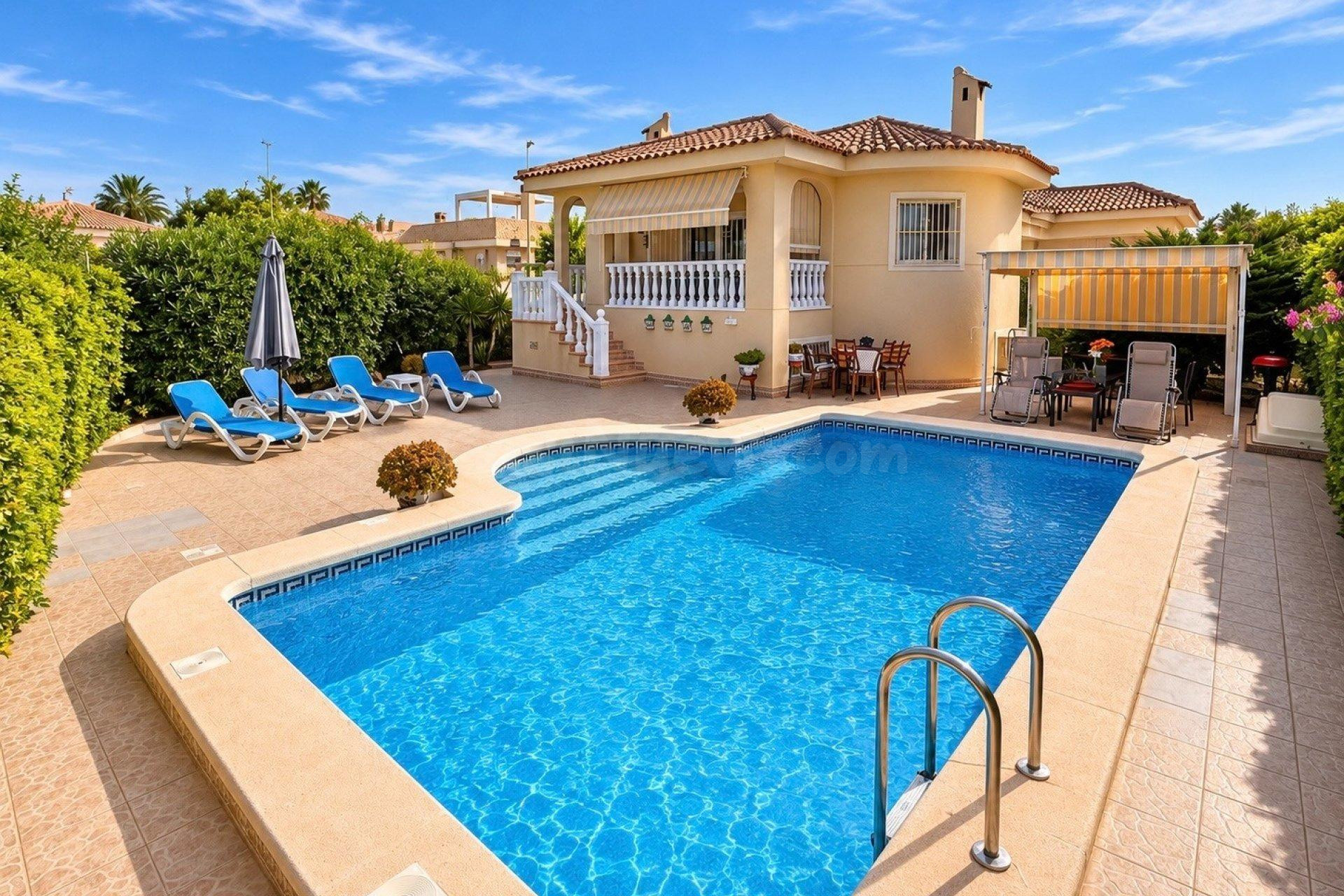 Villa en La Marina/San Fulgencio