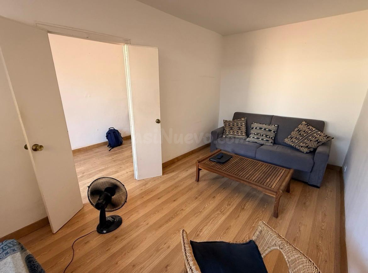 Ático luminoso de 2hab. con terraza de 20m2 - foto 3