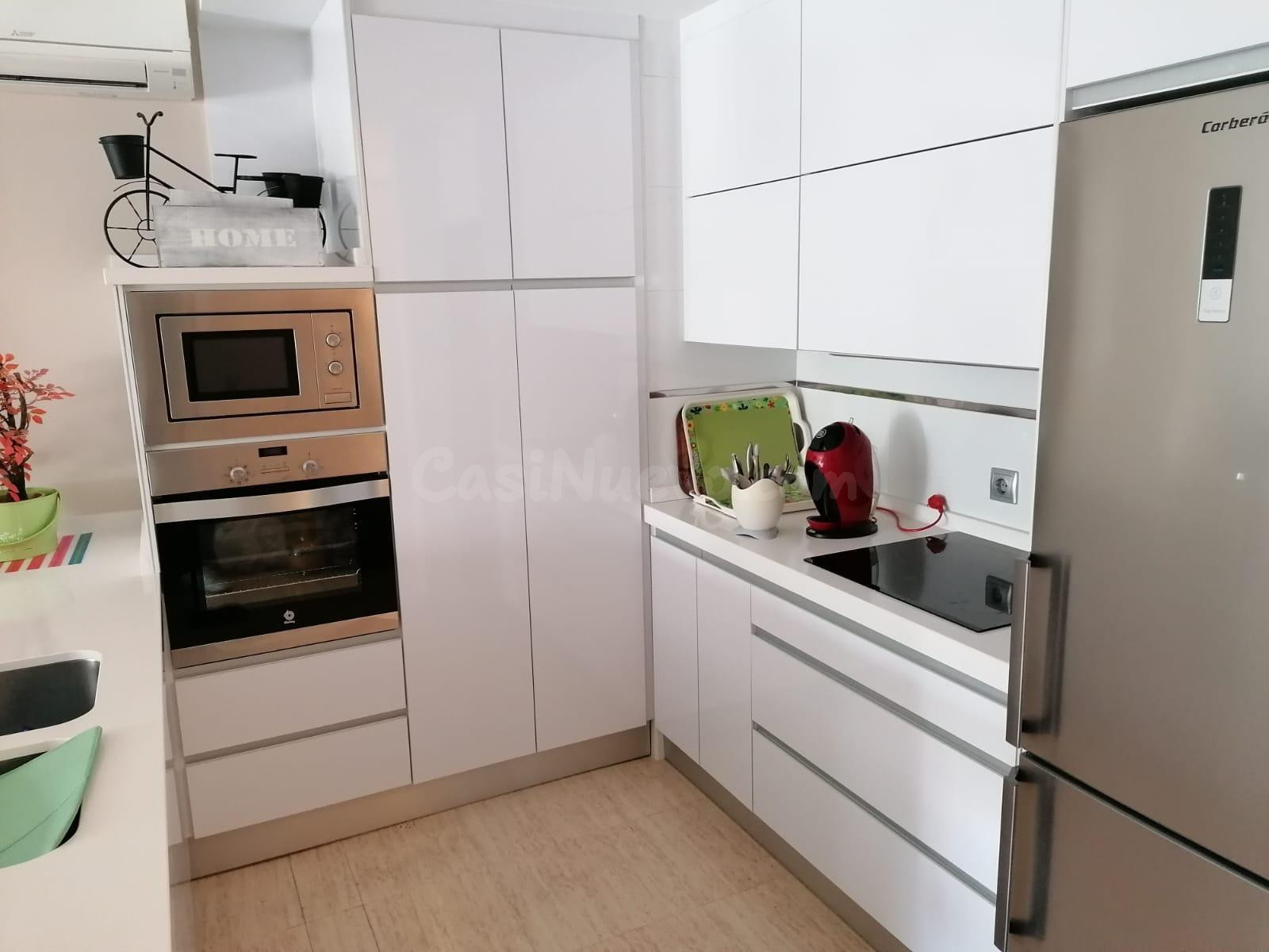 SE ALQUILA PISO  DE 2 habitaciones EN ZONA TOYO - foto 5