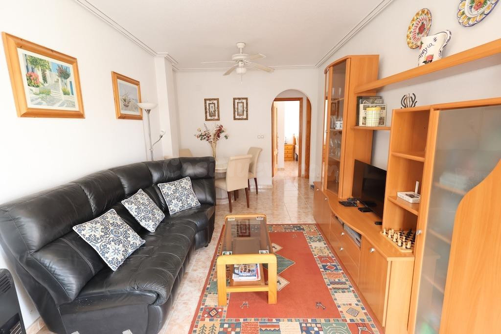 La Zenia Bungalow planta alta con parcela - foto 4