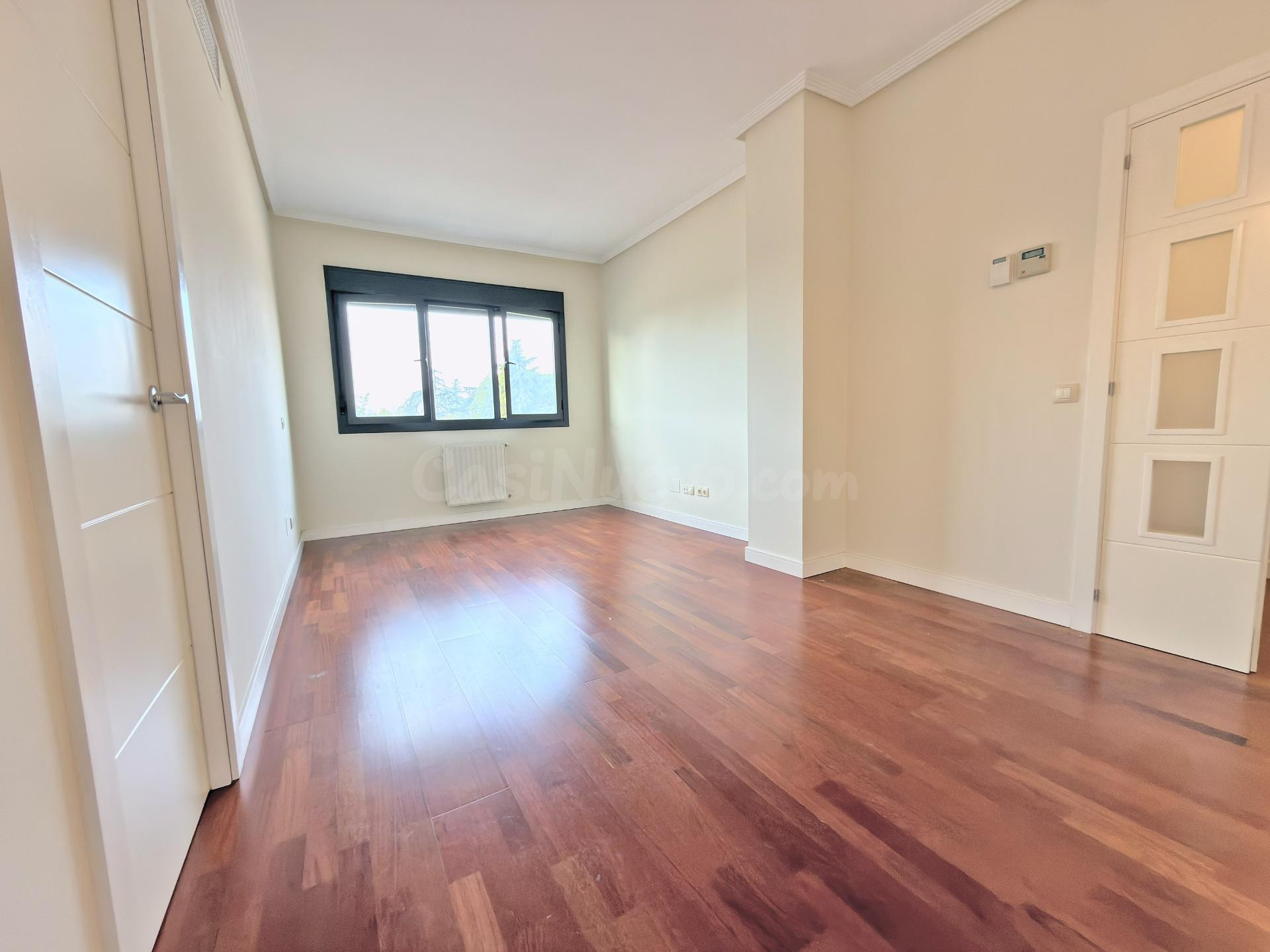 Piso 1 habitación 74m² en alquiler - Colonia Jardin - foto 5