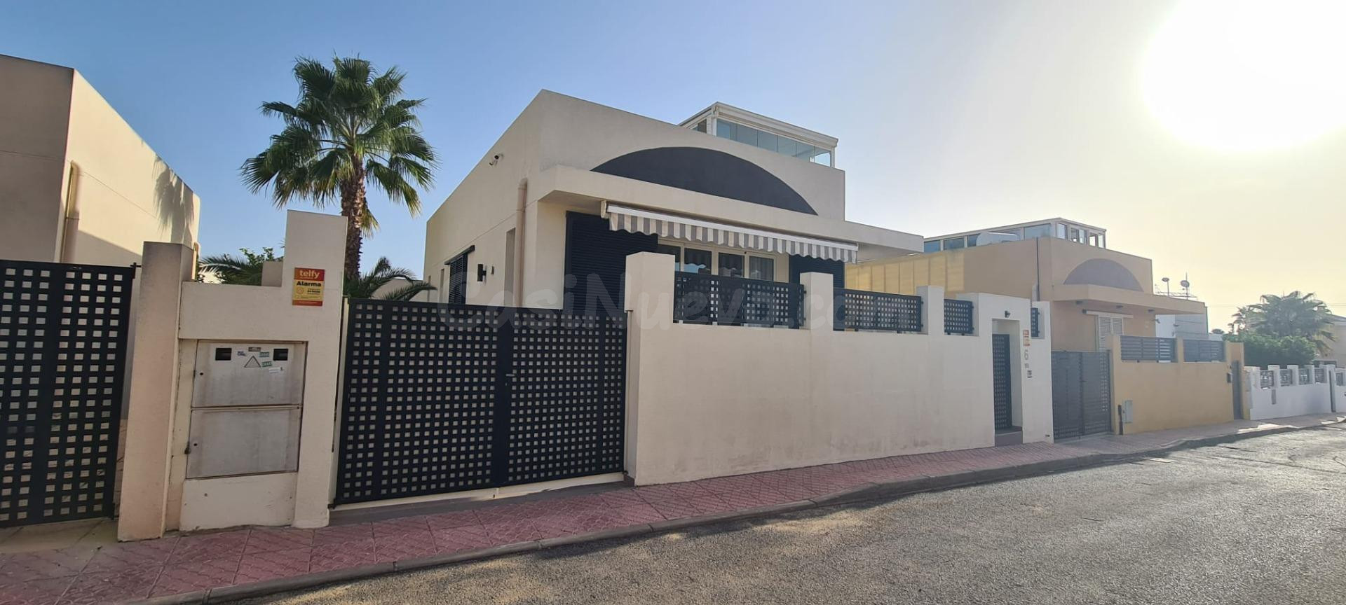 CASA ADOSADA EN ATALAYAS PARK EN CIUDAD QUESADA TOTALMENTE NUEVA 3 HAB 2 BAÑOS