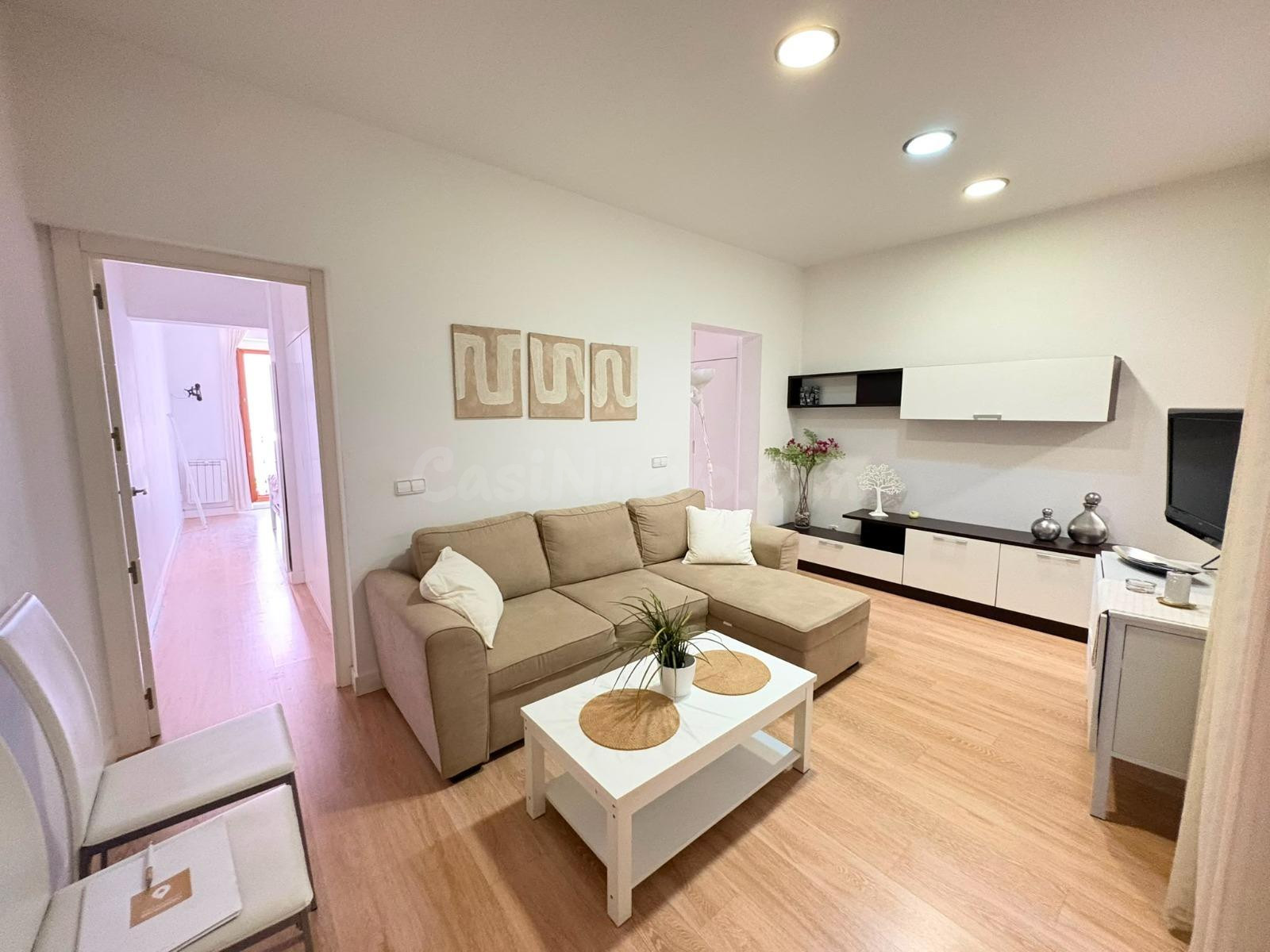 Piso 2 habitaciones 73m² en venta - Embajadores - foto 2
