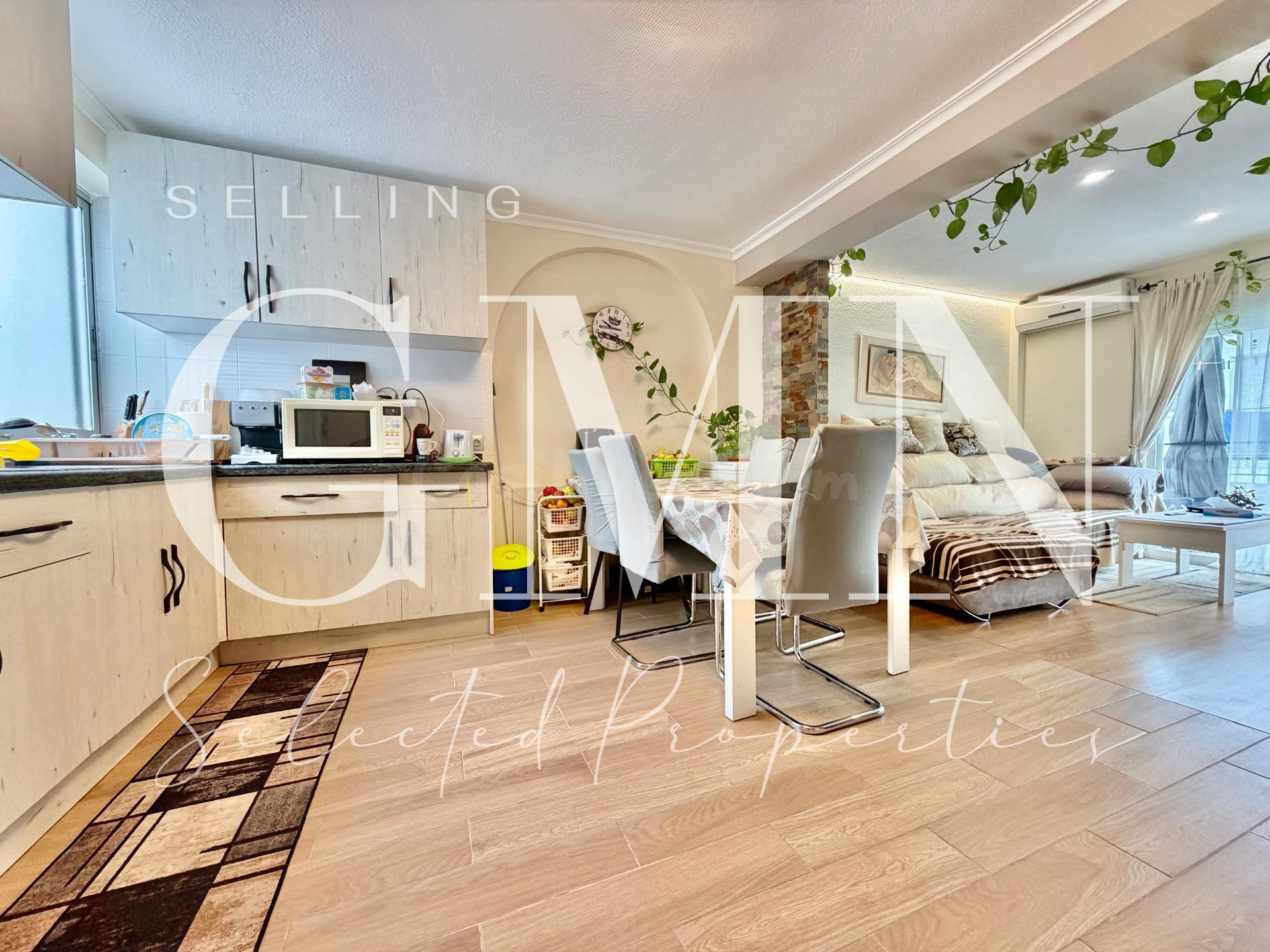 Piso 3 habitaciones 81m² en venta - Casco Antiguo - foto 3