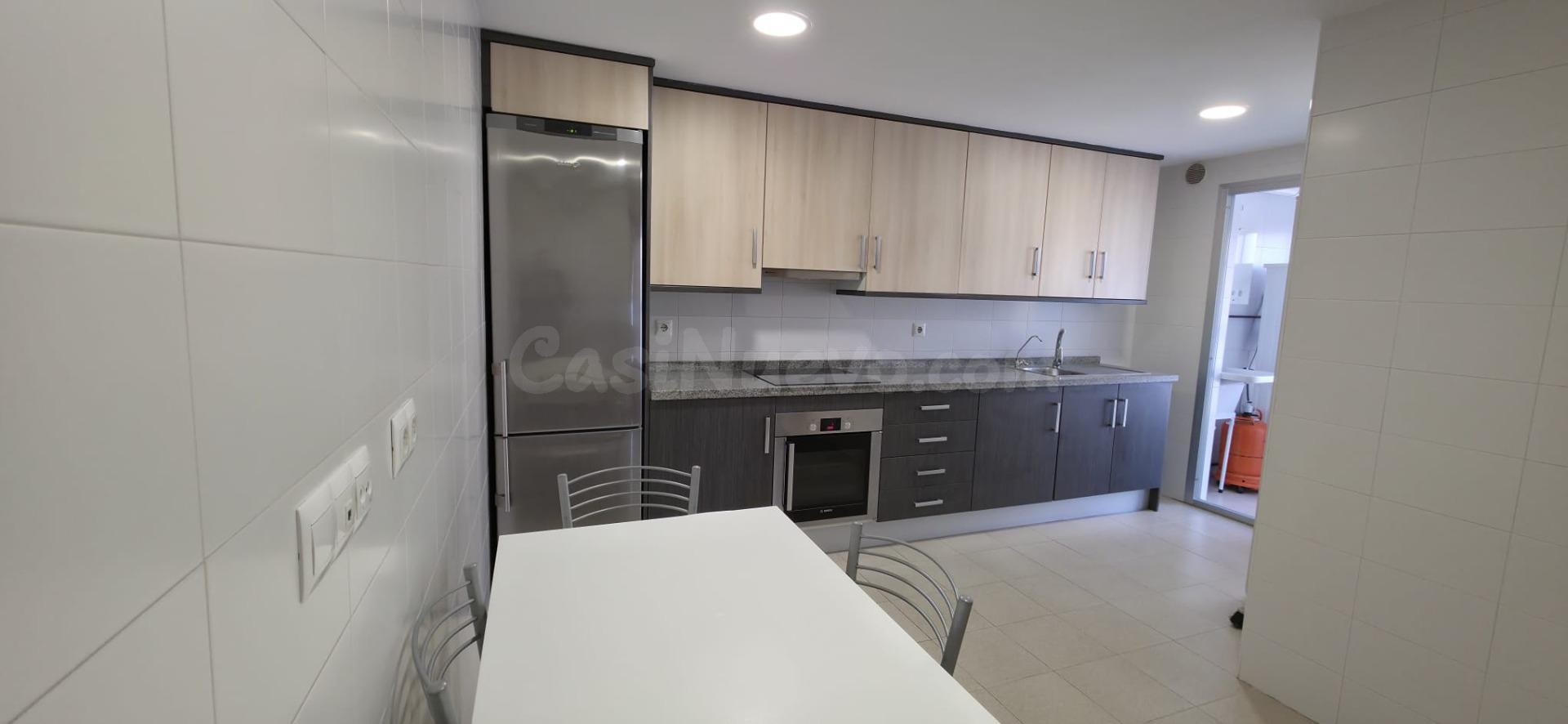 SE VENDE PISO SEMI-NUEVO DE 4 DORM ZONA ALTABIX-UNIVERSIDAD - foto 5