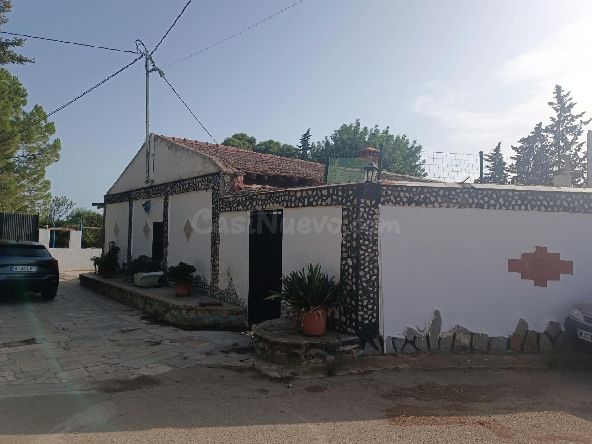 Se vende casa de campo de 122 m2, sobre parcela de 147 m2 en