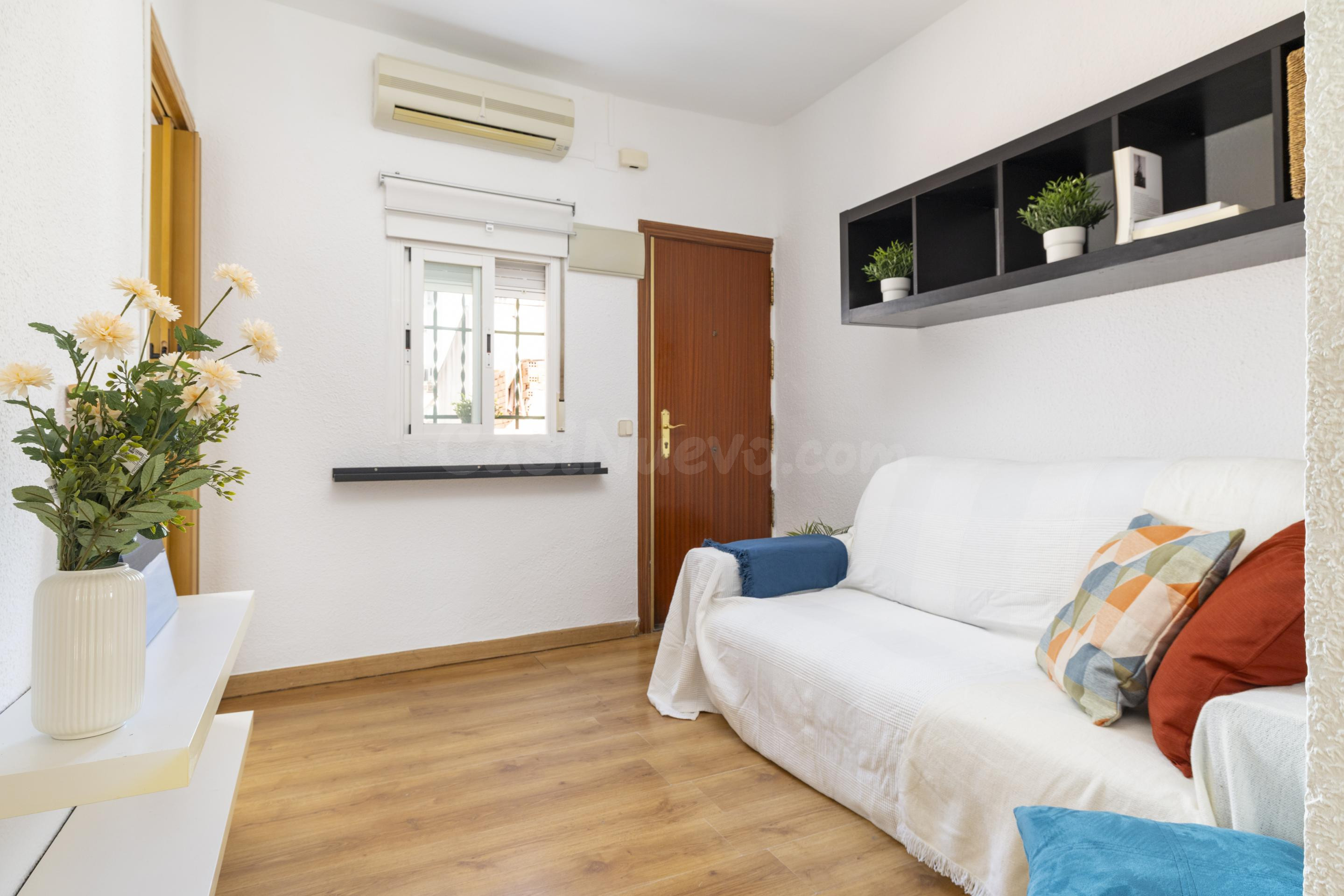 Piso exterior de 2 dormitorios para entrar a vivir