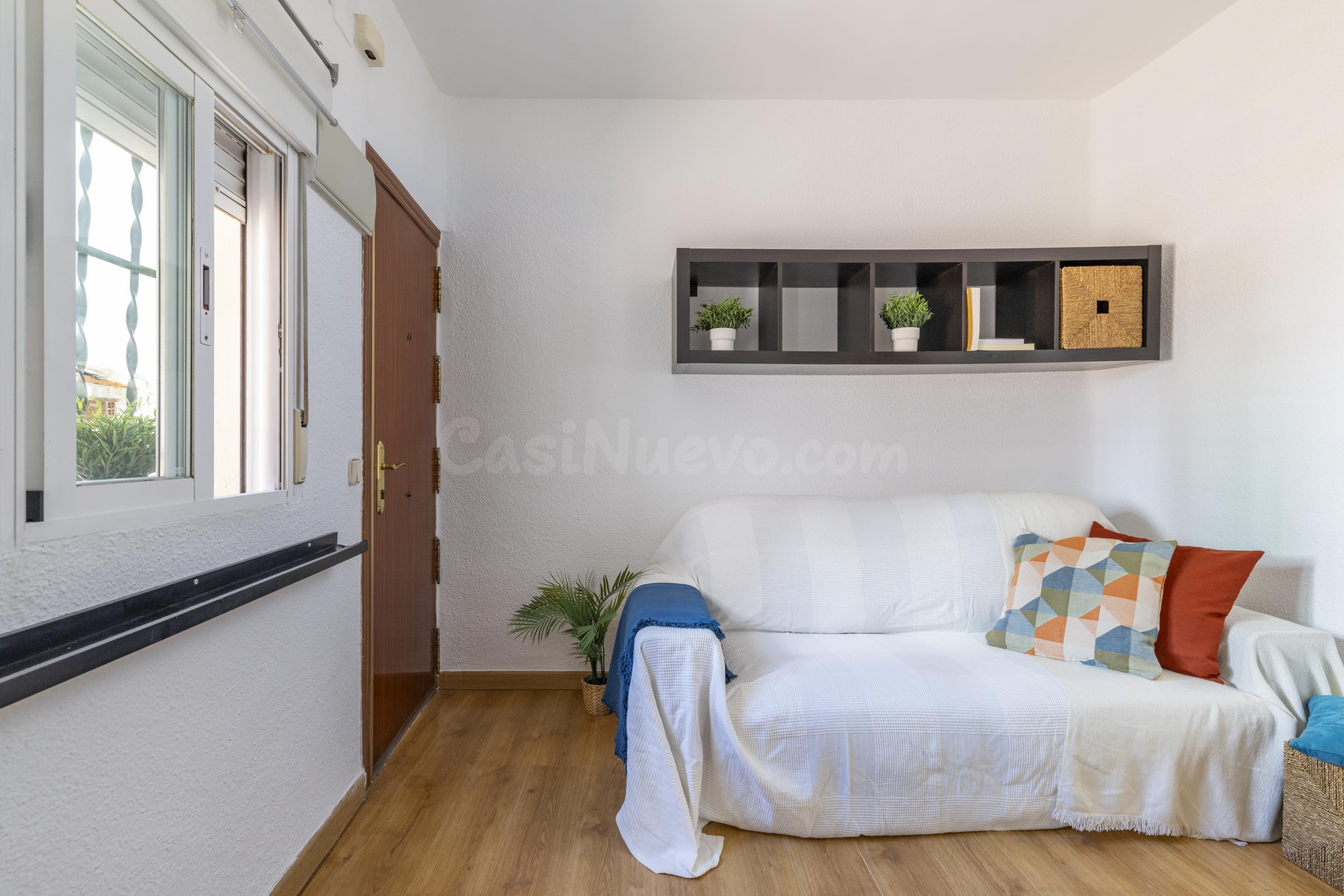 Piso exterior de 2 dormitorios para entrar a vivir - foto 4